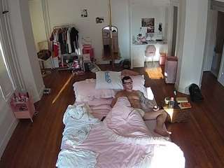 voyeurcam-CelticIRON-01