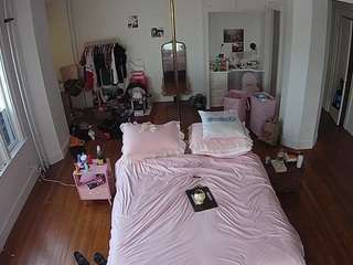 voyeurcam-celticiron-01