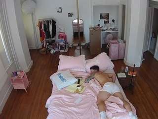 voyeurcam-celticiron-01