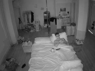 voyeurcam-celticiron-01