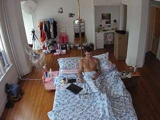 voyeurcam-celticiron-01