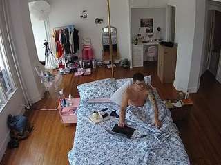 이 모델은 현재 라이브 중입니다. voyeurcam-celticiron-01