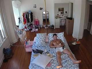 voyeurcam-CelticIRON-01