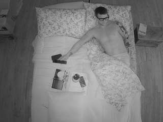 voyeurcam-celticiron-01