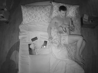 voyeurcam-celticiron-01