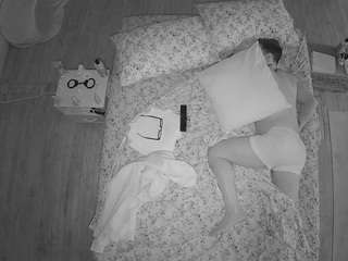 voyeurcam-celticiron-01