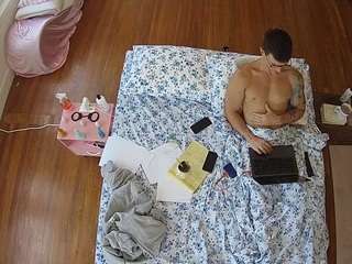 voyeurcam-celticiron-01