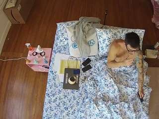 voyeurcam-celticiron-01