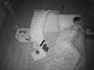 voyeurcam-celticiron-01