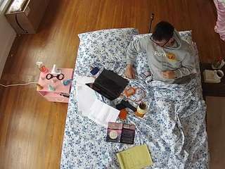 voyeurcam-celticiron-01