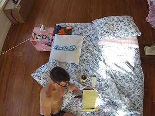 voyeurcam-celticiron-01