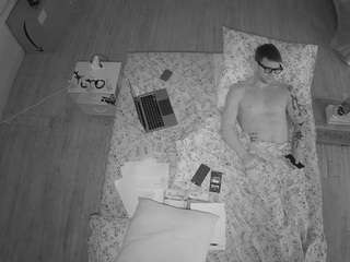 voyeurcam-CelticIRON-01