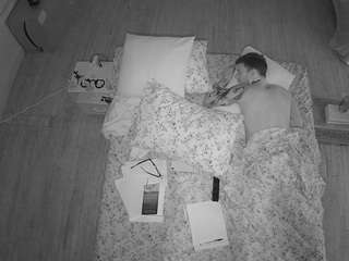 voyeurcam-CelticIRON-01