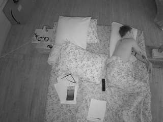 voyeurcam-CelticIRON-01