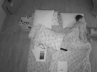 voyeurcam-CelticIRON-01