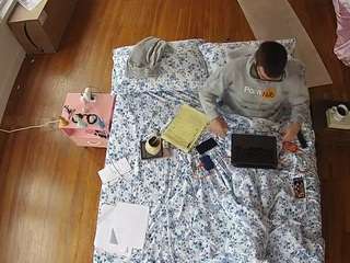 voyeurcam-CelticIRON-01