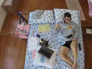 voyeurcam-celticiron-01