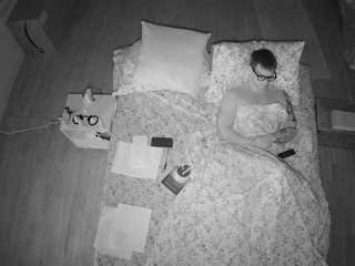 voyeurcam-celticiron-01