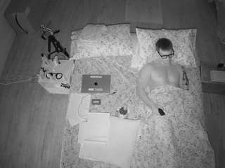 voyeurcam-celticiron-01