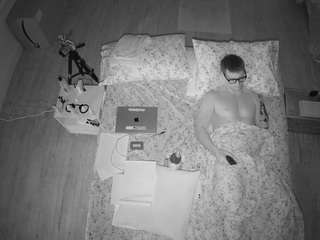 voyeurcam-celticiron-01