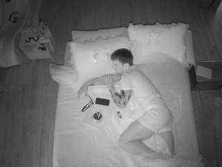 voyeurcam-celticiron-01
