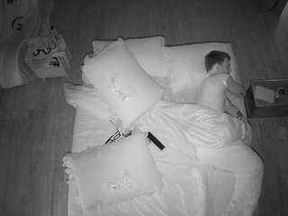 voyeurcam-celticiron-01