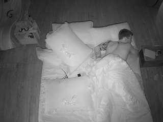 voyeurcam-celticiron-01