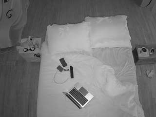 voyeurcam-celticiron-01