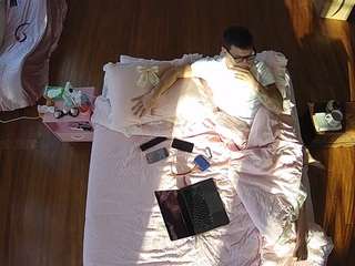 voyeurcam-celticiron-01