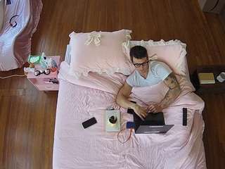 voyeurcam-CelticIRON-01
