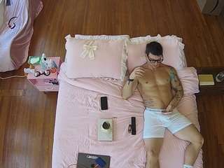 voyeurcam-celticiron-01