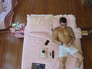 voyeurcam-celticiron-01