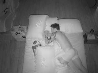 voyeurcam-celticiron-01