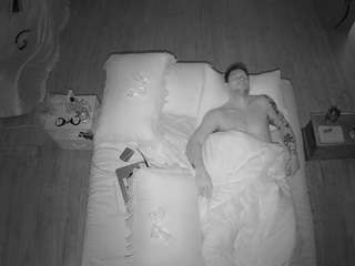voyeurcam-CelticIRON-01