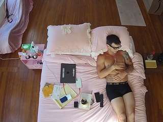 voyeurcam-celticiron-01