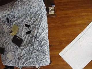 voyeurcam-CelticIRON-01 live cam — black hair, blowjob, cock rating