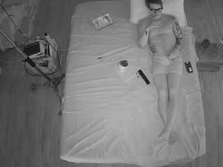voyeurcam-celticiron-01