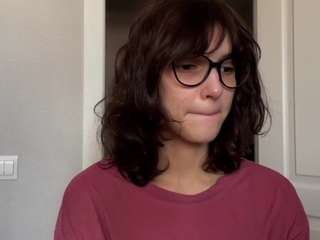 Althenahance's cam show statistics and live stream