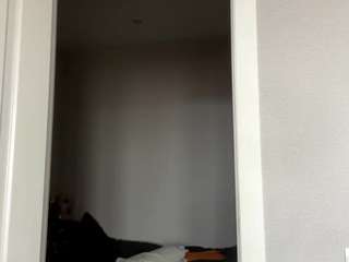 Thea live webcam show