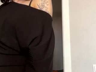 Thea live webcam show