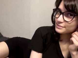 Thea live webcam show