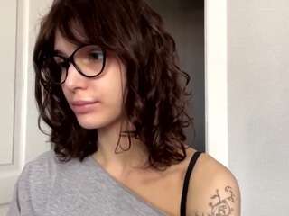 Thea live cam — ahegao, skinny, oil