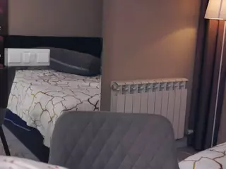 Thea's Live Sex Cam Show
