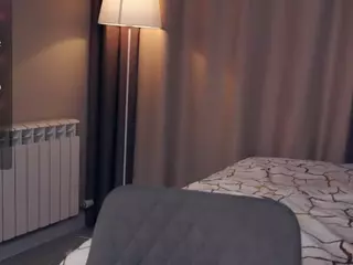 Thea's Live Sex Cam Show
