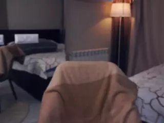 Thea's Live Sex Cam Show