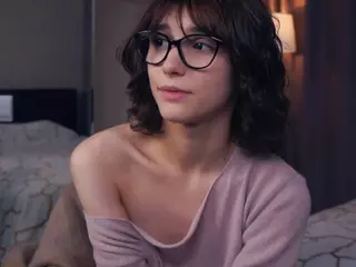 Thea's Live Sex Cam Show