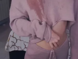 Thea's Live Sex Cam Show