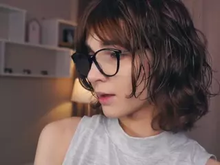 Thea's Live Sex Cam Show