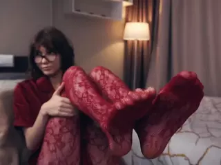 Thea's Live Sex Cam Show
