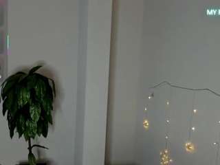 amy-hall webcam model